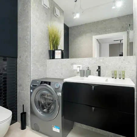 Prestizowe W Poznaniu Z Sypialnia I Parkingiem By Renters *