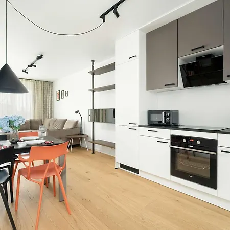 Prestizowe W Poznaniu Z Sypialnia I Parkingiem By Renters * Poznan