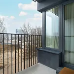 Prestizowe W Poznaniu Z Sypialnia I Parkingiem By Renters ポズナン