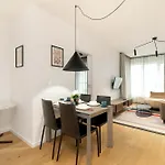 Prestizowe W Poznaniu Z Sypialnia I Parkingiem By Renters アパート *