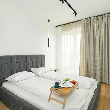 Prestizowe W Poznaniu Z Sypialnia I Parkingiem By Renters Apartment *