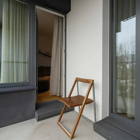 Prestizowe W Poznaniu Z Sypialnia I Parkingiem By Renters