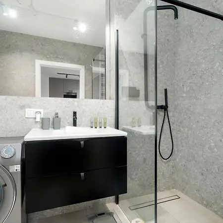 Prestizowe W Poznaniu Z Sypialnia I Parkingiem By Renters