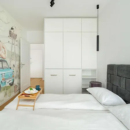 Prestizowe W Poznaniu Z Sypialnia I Parkingiem By Renters דירה פוזנן